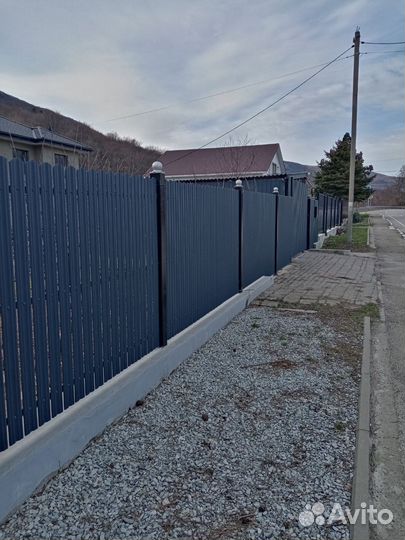 Строительство заборов, ворот, бурение лунок