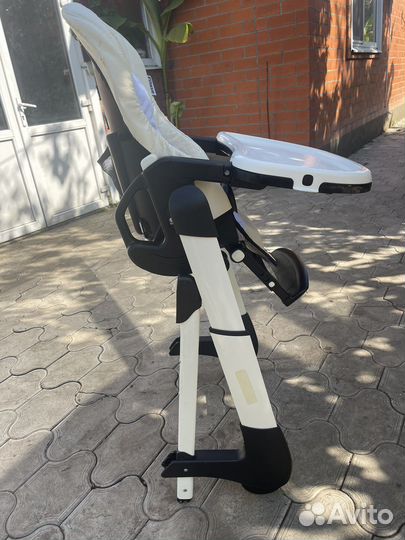 Стульчик для кормления pituso gata