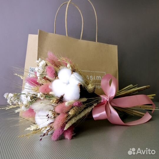 Букет из хлопка и лагуруса