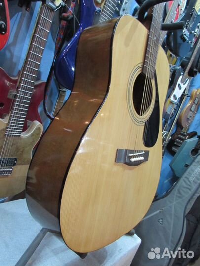Акустическая гитара yamaha f310