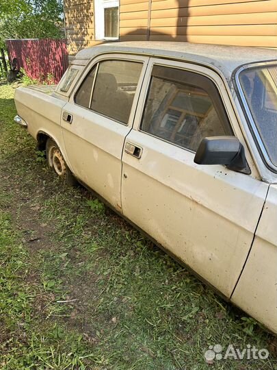 ГАЗ 24 Волга 2.4 МТ, 1991, 13 100 км