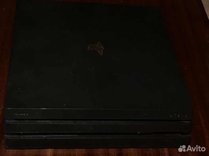 Sony PS4 pro 1tb