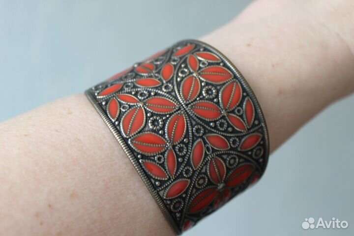 Винтажный стильный широкий браслет. кафф.