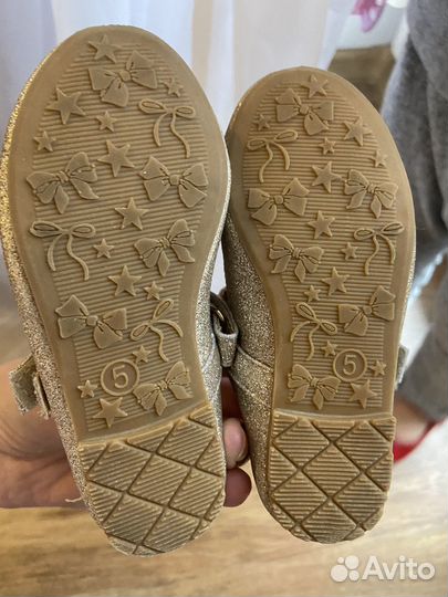 Туфли для девочки 22 размер