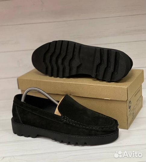 Замшевые лоферы мужские