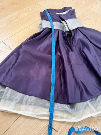 Платье нарядное 42 44