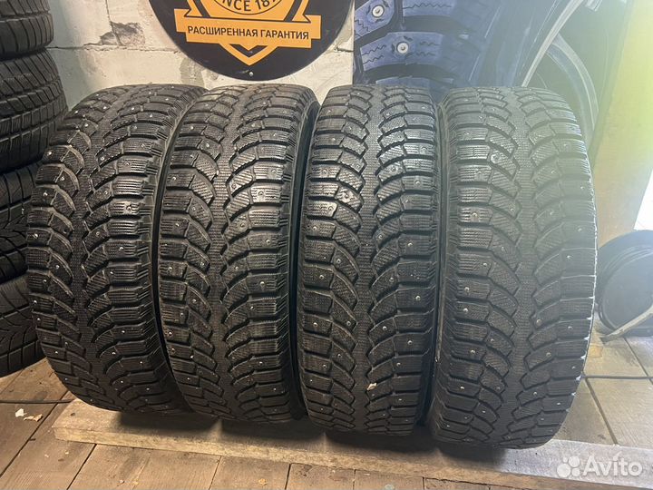 Bridgestone Blizzak Spike-02 205/65 R16