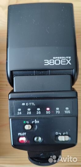 Вспышка Canon 380EX SpeedLite