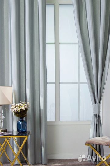 Готовые шторы новые 2 шт, с подхватами