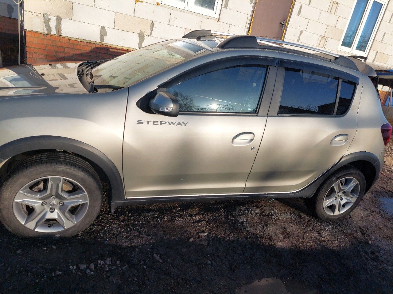 Renault Sandero Stepway: фото владельца