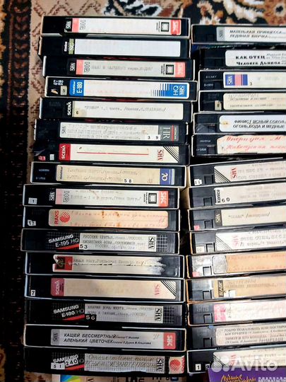 Видеокассеты