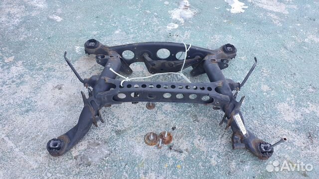 Балка задняя на Mercedes-Benz W140 C140