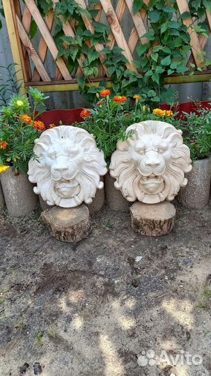 Львы, скульптура и панно 2шт