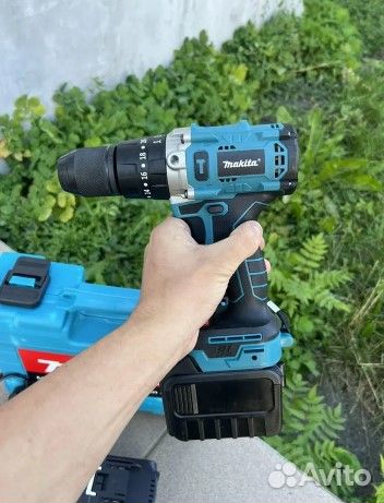 Шуруповерт для ледобура Makita 9 Ач 120 Нм