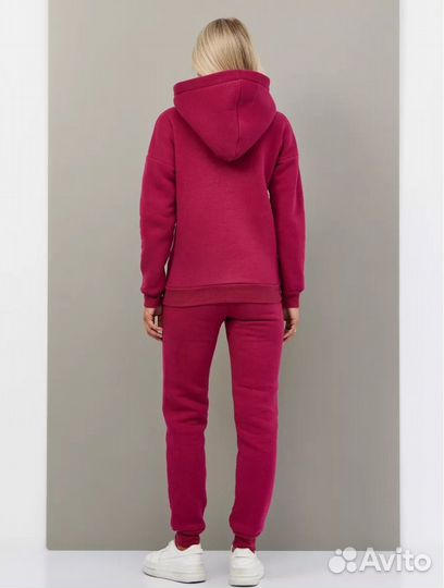 Костюм спортивный женский 52 размер