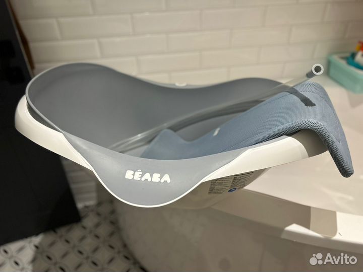 Ванночка beaba и пеленальный столик
