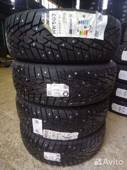 Headway HW503 215/60 R17 96T