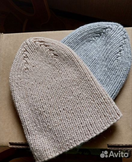 Шапка женская вязаная ручная работа