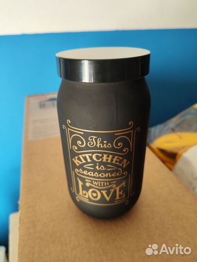 Банка для хранения сыпучих продуктов 1л