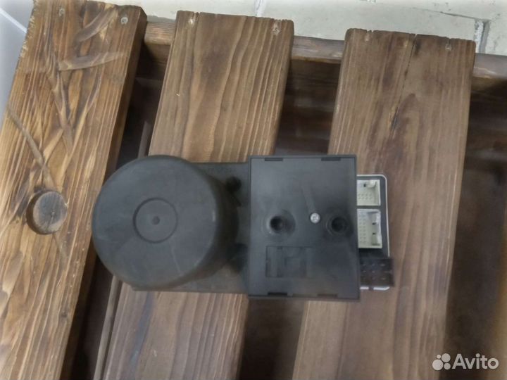 Новый Насос центрального замка Ауди А4 Audi A4