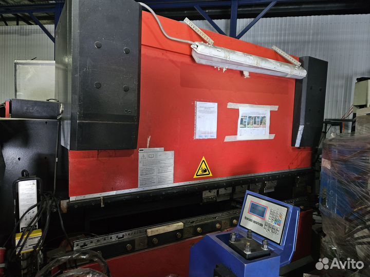 Листогибочный пресс Amada HFT8025