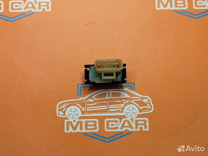 Кнопка ESP w163 ML-class 612.963