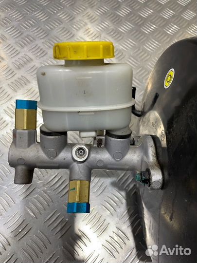 Главный тормозной цилиндр Nissan Almera Classic