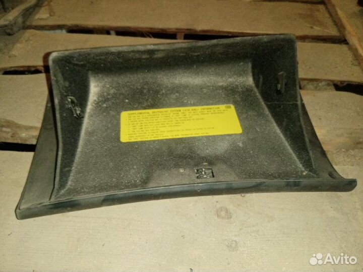 Бардачок Hyundai Sonata EF G4GC 2009