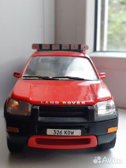 Модель авто 1 24