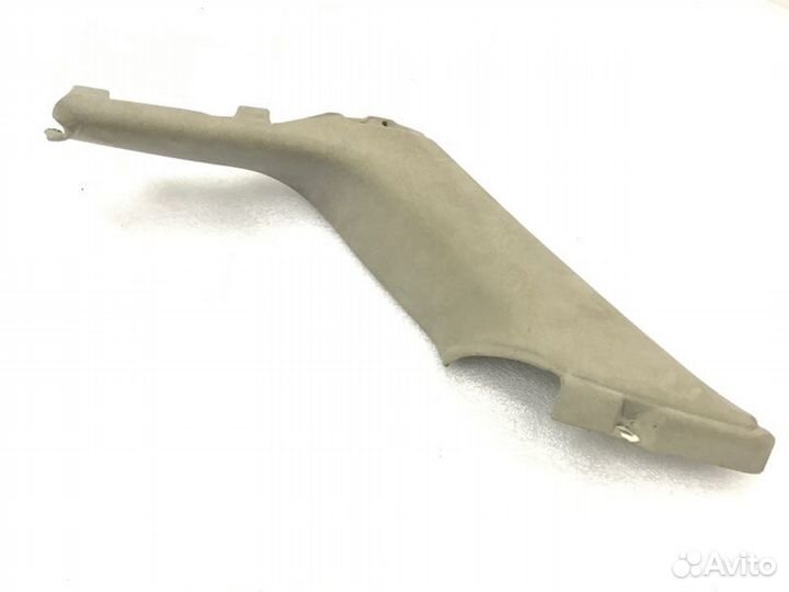 Обшивка стойки задняя правая Audi A8 D3 BVJ 2008