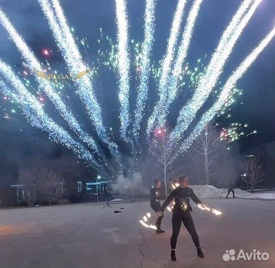 Огненное шоу Артисты на свадьбу / светодиодное шоу