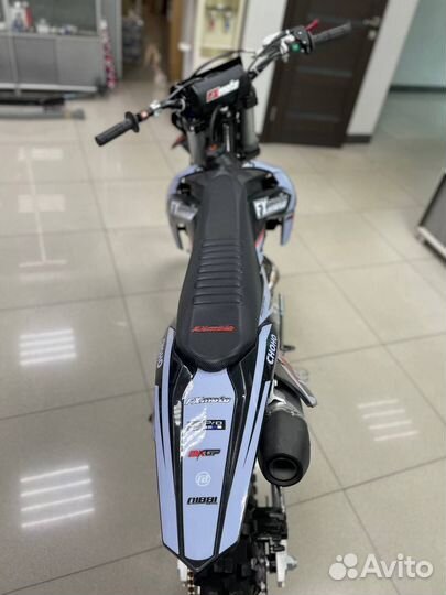 Мотоцикл FXmoto X2