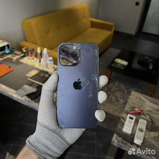 Замена задней крышки iPhone