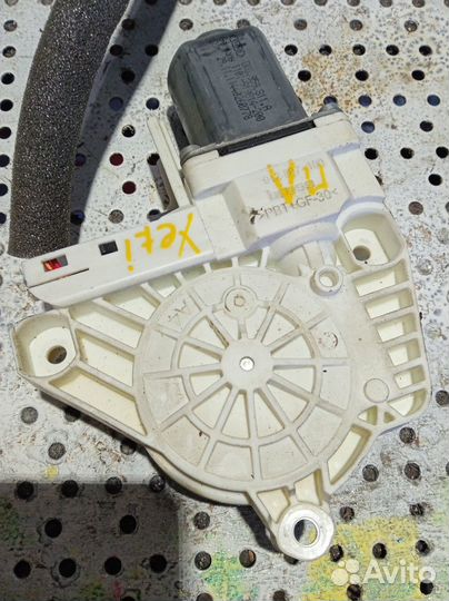 Мотор стеклоподъемника Skoda Yeti 1.8 tsi 4wd