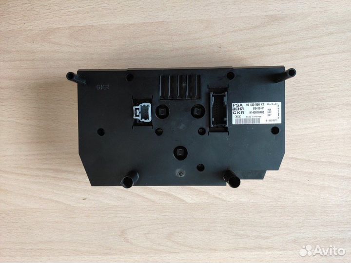 Блок управления климатической установкой Peugeot