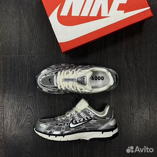 Кроссовки Р-6000