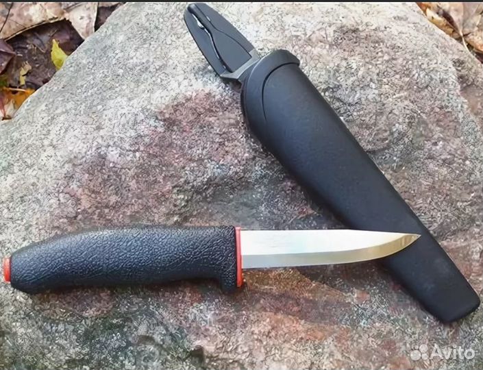 Нож шведский 