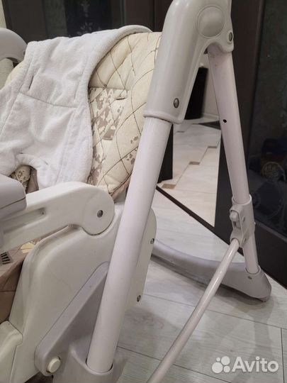 Детский стульчик для кормления