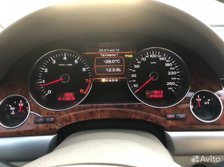 Audi A8 4.2 AT, 2007, 246 000 км