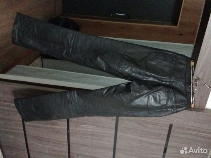 Натуральные кожаные брюки 46р