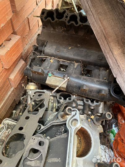 Nissan цефиро а33 2001. Двигатель с коробкой