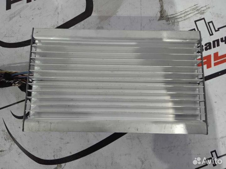 Усилитель магнитофона BMW 7-series F01 F02 F03 F04