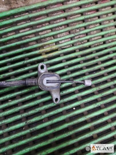 Тросик ручника задняя правая KIA K5