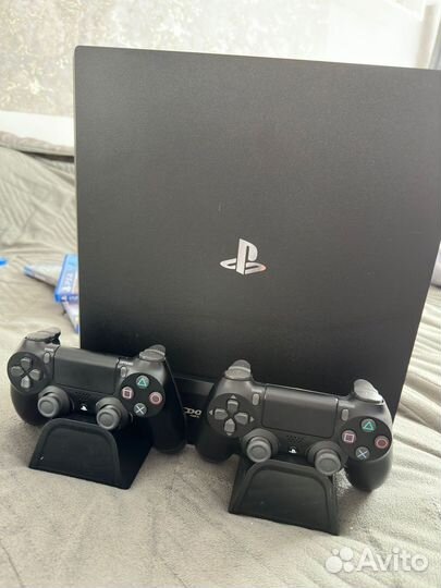 Sony playstation 4 PS4 pro 1tb с играми
