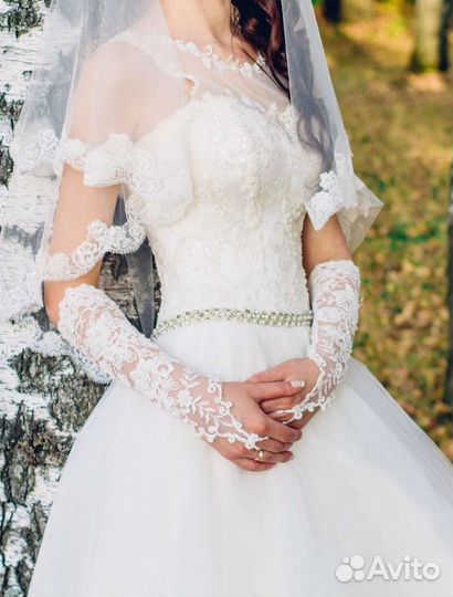 Свадебное платье