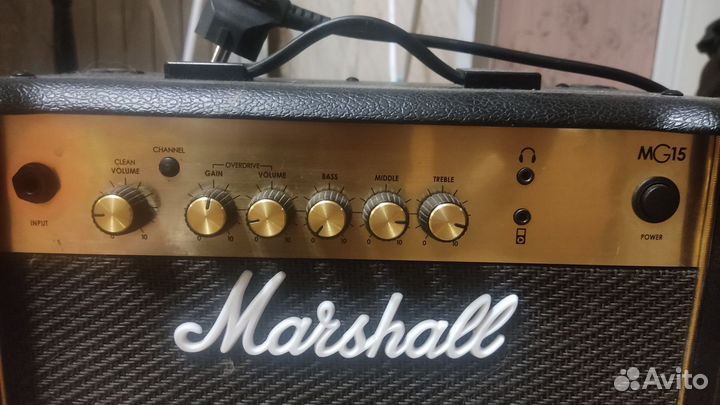 Комбоусилитель Marshall MG15CF