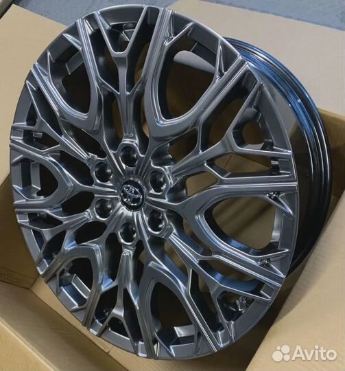 Диски для на Toyota Land Cruiser 300 лк300 R24