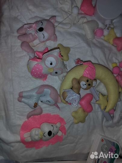 Мобиль на детскую кроватку