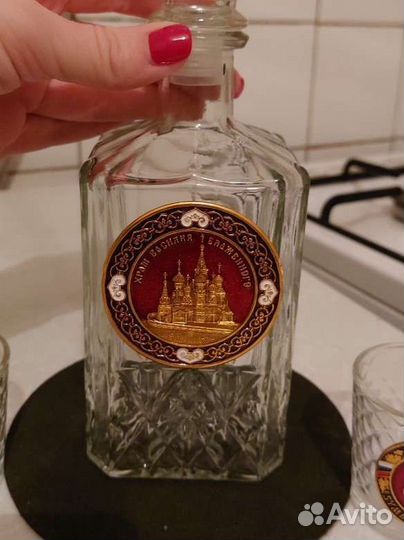 Графин хрустальный с рюмками