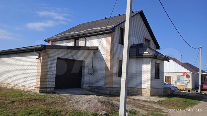 Дом 140 м² на участке 6 сот.